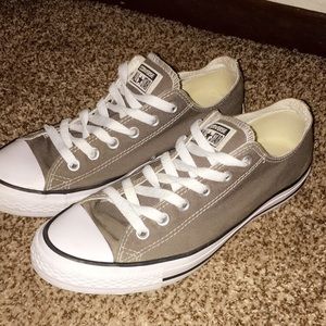 Grey Converse shoes size 9